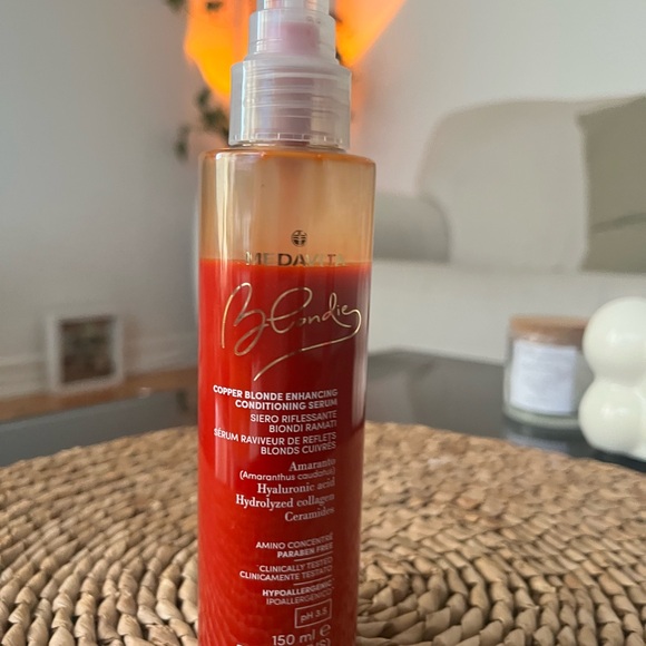 Copper Blonde Enhancing Conditioner - Picture 2 of 8